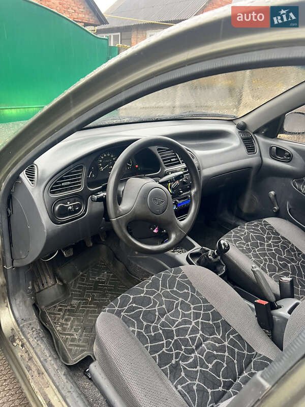 Седан Daewoo Sens 2003 в Христинівці