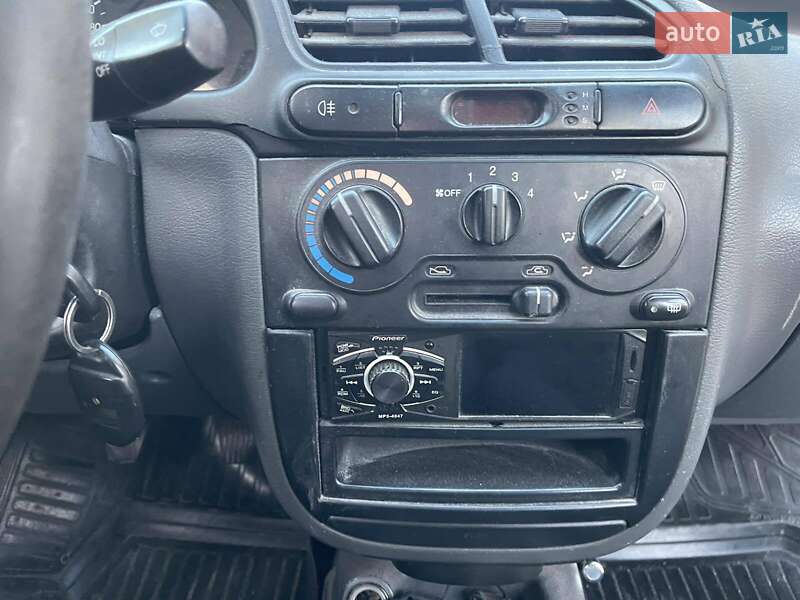 Седан Daewoo Sens 2005 в Виннице