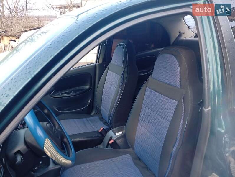 Седан Daewoo Sens 2003 в Кропивницькому