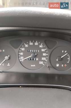 Седан Daewoo Sens 2005 в Днепре