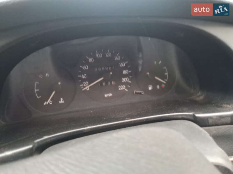 Седан Daewoo Sens 2004 в Куликовке