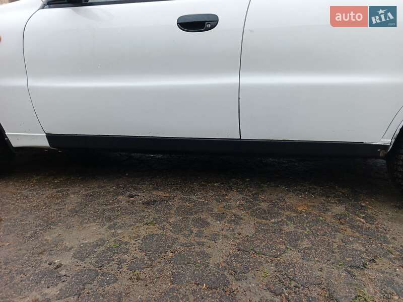 Седан Daewoo Sens 2006 в Сумах