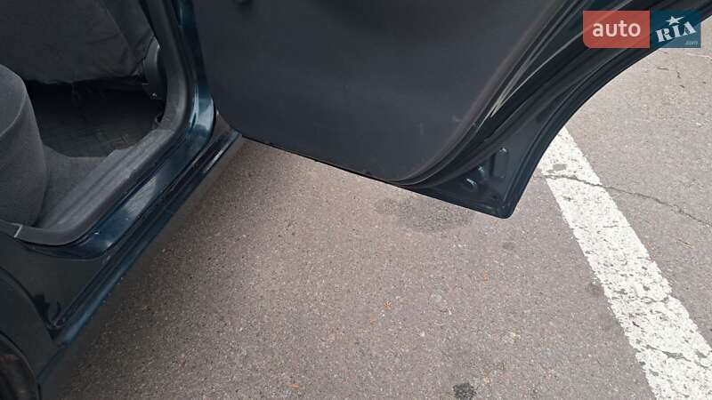 Седан Daewoo Sens 2002 в Харкові