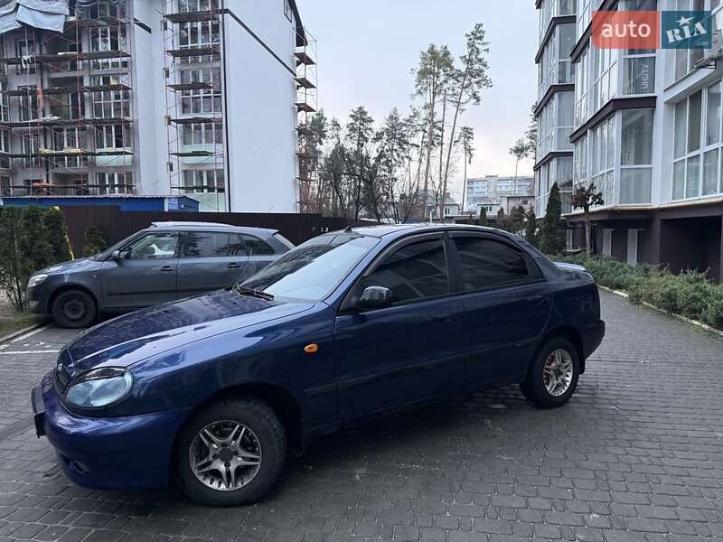 Седан Daewoo Sens 2006 в Ирпене