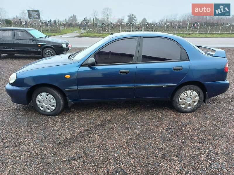 Седан Daewoo Sens 2003 в Яготине