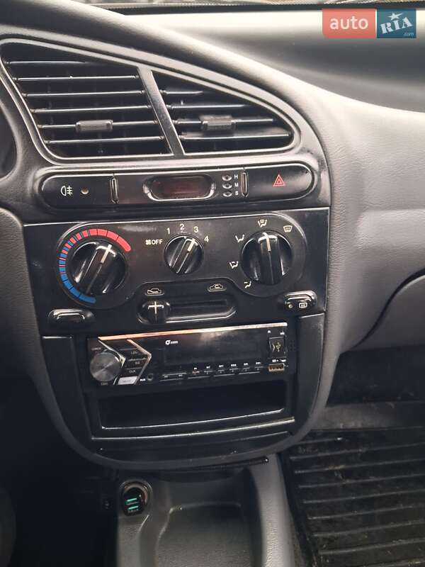 Седан Daewoo Sens 2005 в Кривому Розі