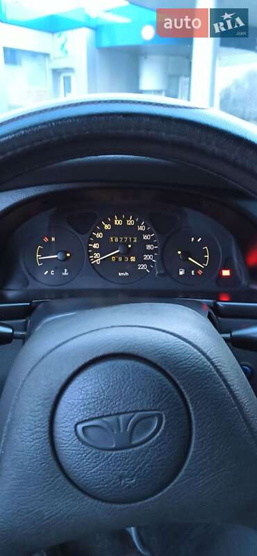 Седан Daewoo Sens 2004 в Запорожье