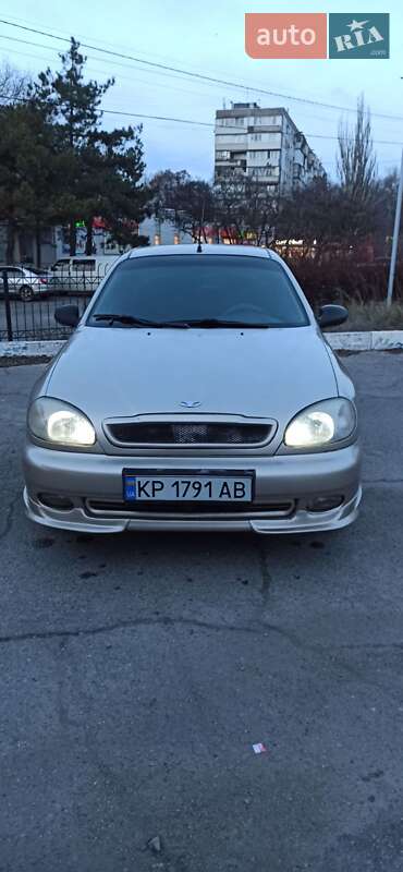 Седан Daewoo Sens 2004 в Запорожье