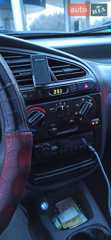 Седан Daewoo Sens 2004 в Запорожье