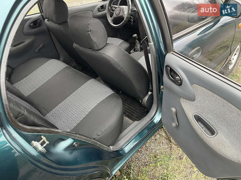 Седан Daewoo Sens 2005 в Никополе