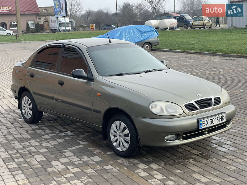 Седан Daewoo Sens 2003 в Теофиполе