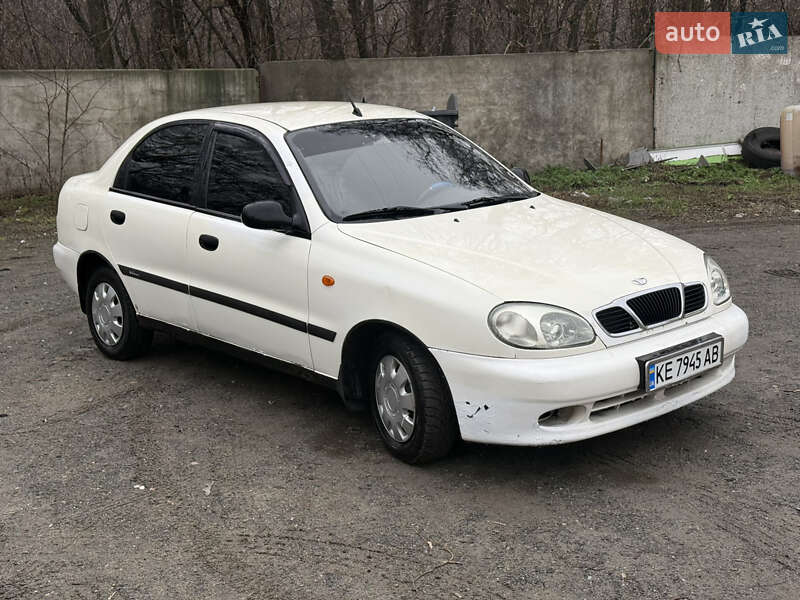 Седан Daewoo Sens 2003 в Днепре