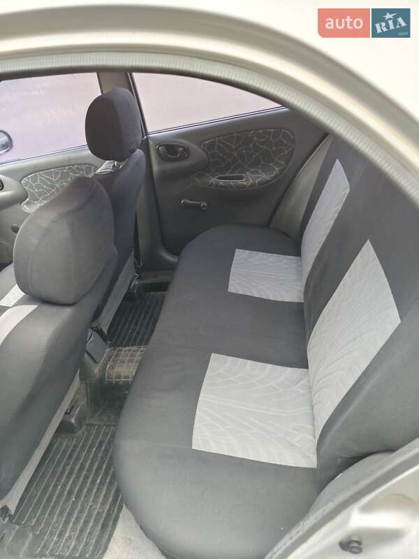 Седан Daewoo Sens 2001 в Полтаве