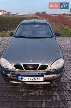 Седан Daewoo Sens 2004 в Самборе