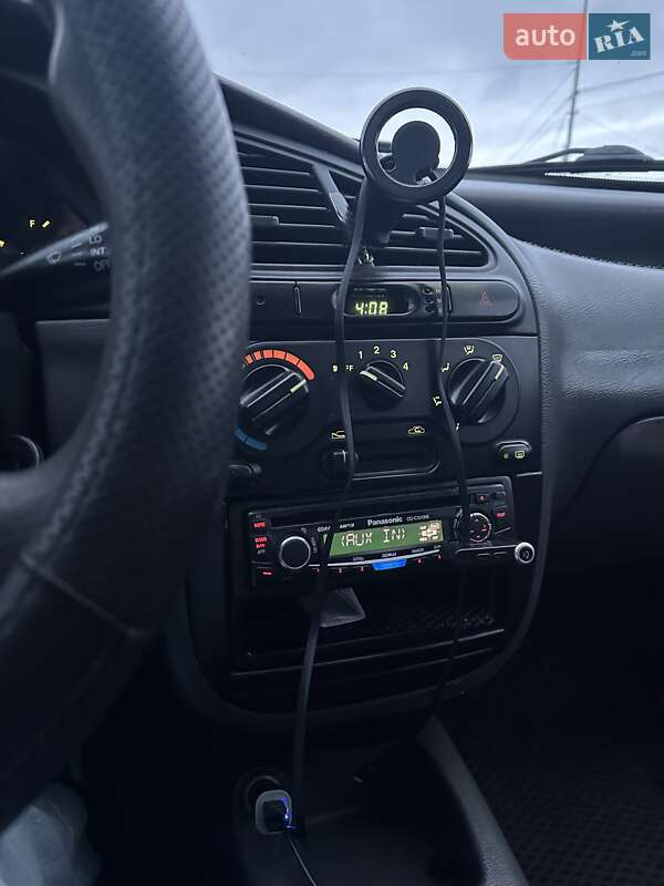 Седан Daewoo Sens 2005 в Киеве