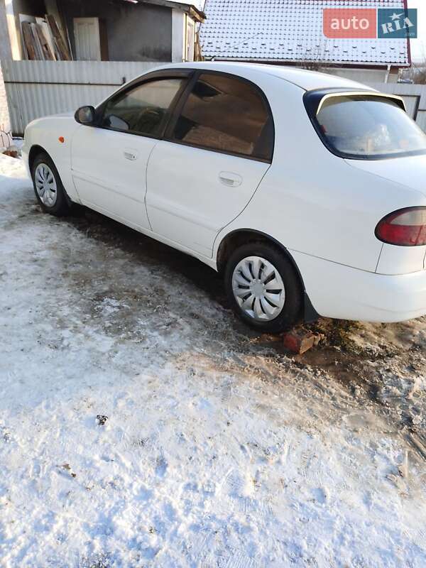 Седан Daewoo Sens 2004 в Дунаевцах
