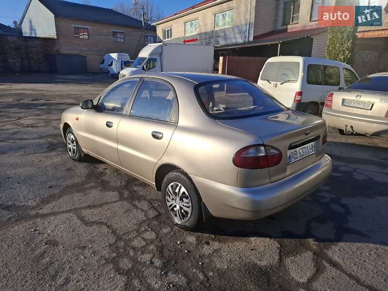 Седан Daewoo Sens 2004 в Немирове