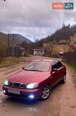 Седан Daewoo Sens 2006 в Рахові