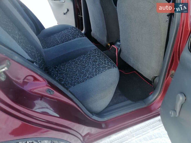 Седан Daewoo Sens 2011 в Ямполе