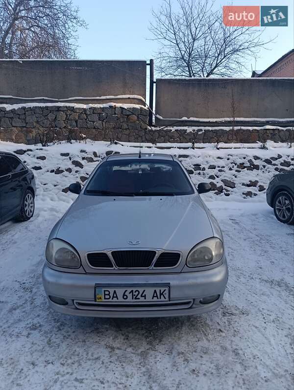 Седан Daewoo Sens 2003 в Умани
