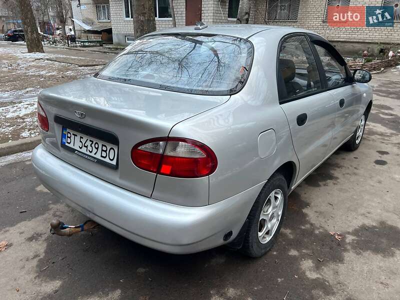 Седан Daewoo Sens 2003 в Николаеве