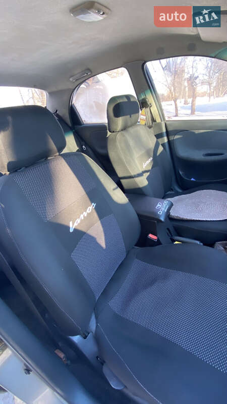 Седан Daewoo Sens 2006 в Путивле