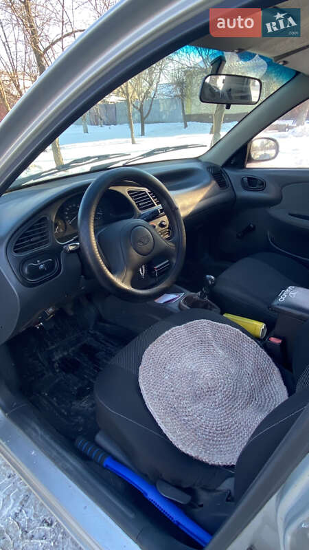 Седан Daewoo Sens 2006 в Путивле