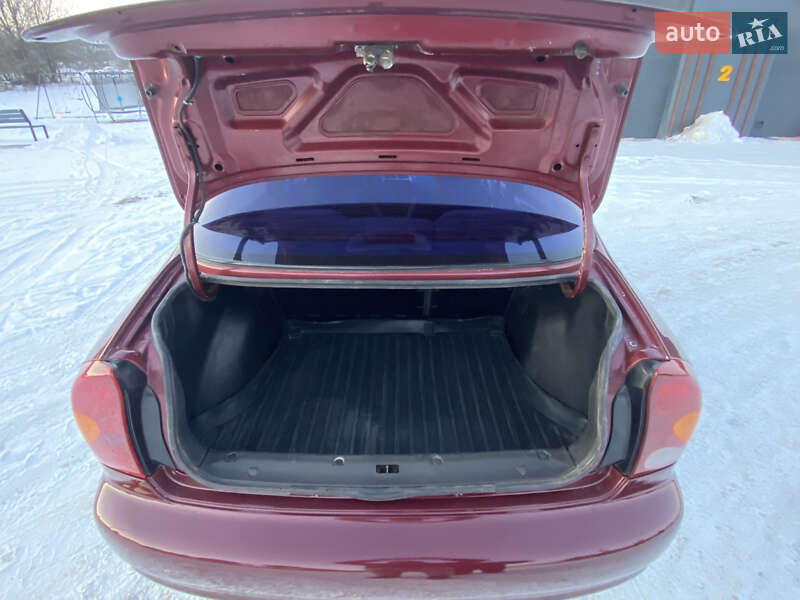 Седан Daewoo Sens 2011 в Ямполе