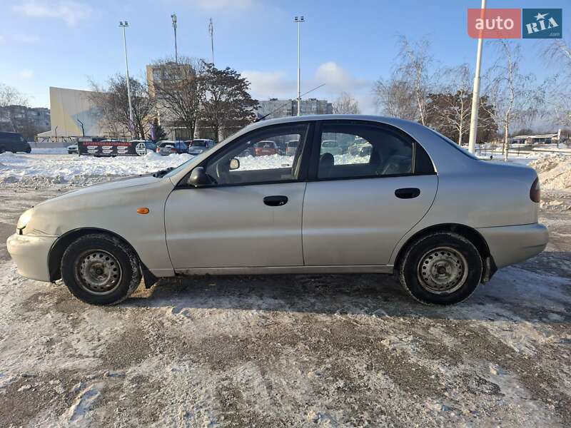 Седан Daewoo Sens 2004 в Запорожье