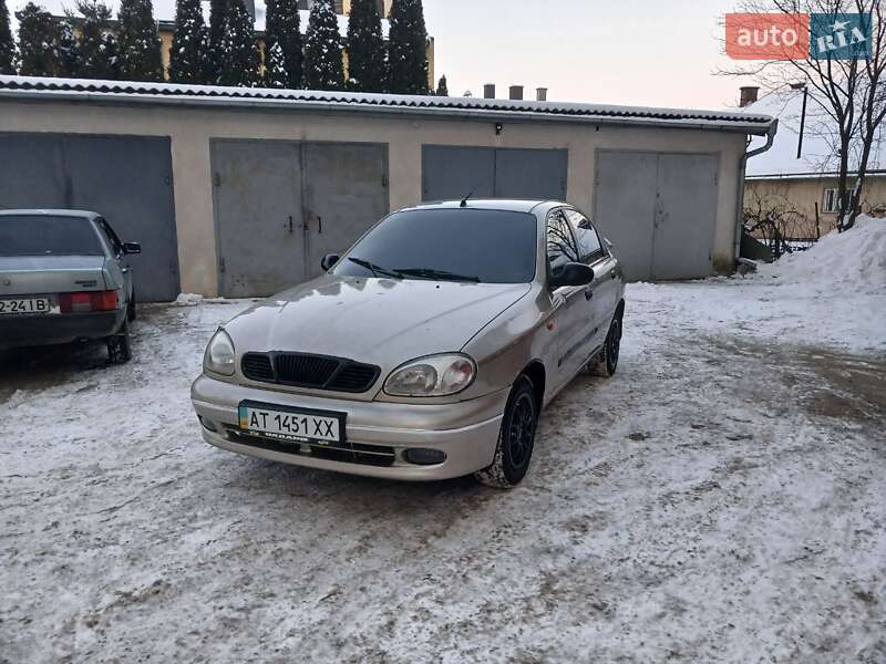 Седан Daewoo Sens 2004 в Ивано-Франковске