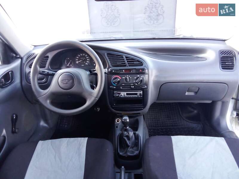 Седан Daewoo Sens 2005 в Вараше