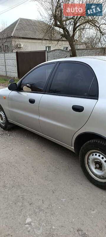 Седан Daewoo Sens 2006 в Днепре