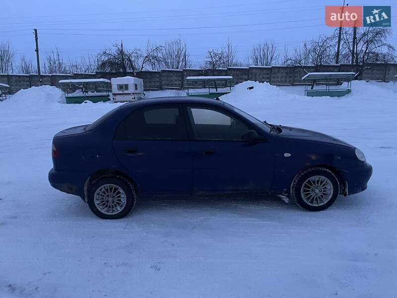 Седан Daewoo Sens 2007 в Ровно