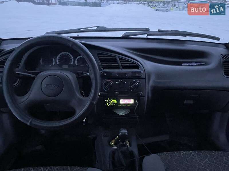 Седан Daewoo Sens 2007 в Ровно