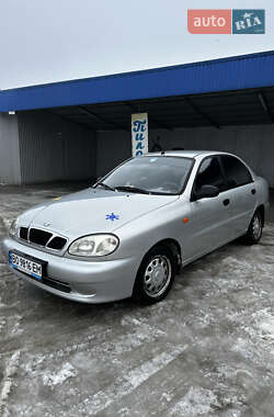 Седан Daewoo Sens 2005 в Гусятині