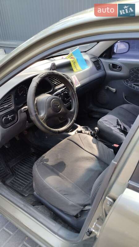 Седан Daewoo Sens 2004 в Тернополі