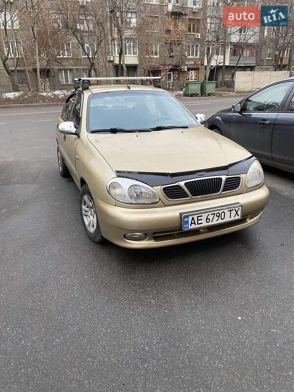 Седан Daewoo Sens 2003 в Днепре