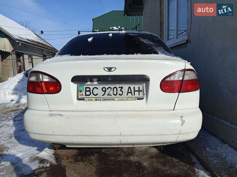 Седан Daewoo Sens 2005 в Ходореві