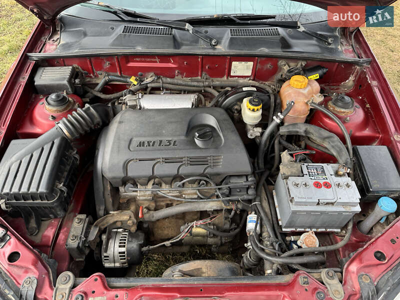 Седан Daewoo Sens 2003 в Балті