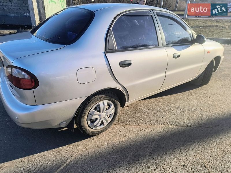 Седан Daewoo Sens 2006 в Киеве