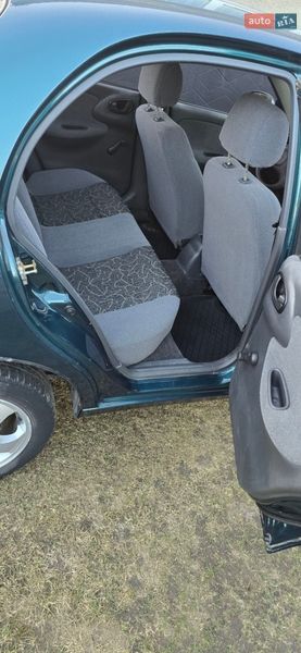 Седан Daewoo Sens 2004 в Дубно