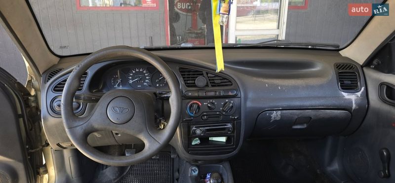 Седан Daewoo Sens 2004 в Львове
