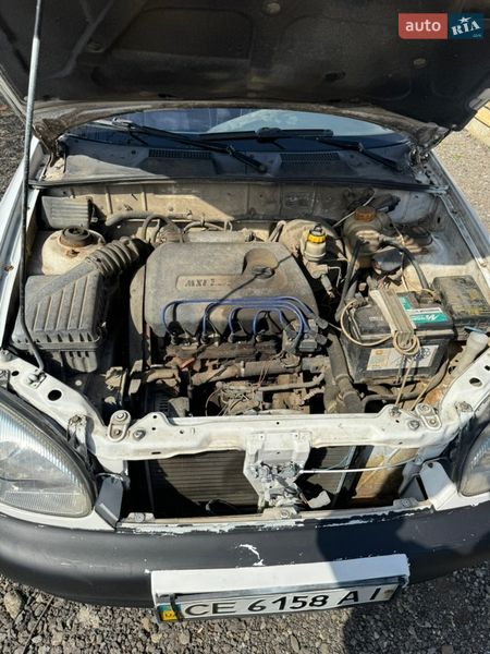 Седан Daewoo Sens 2003 в Черновцах