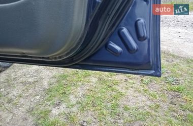 Седан Daewoo Sens 2004 в Днепре