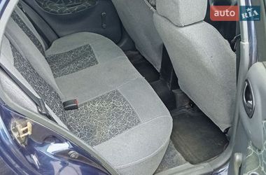 Седан Daewoo Sens 2004 в Днепре