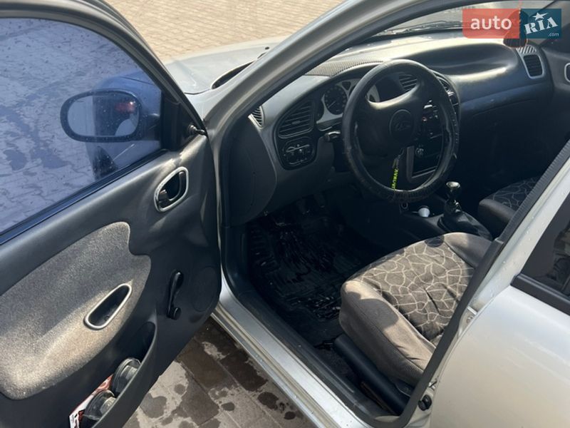 Седан Daewoo Sens 2003 в Горохові