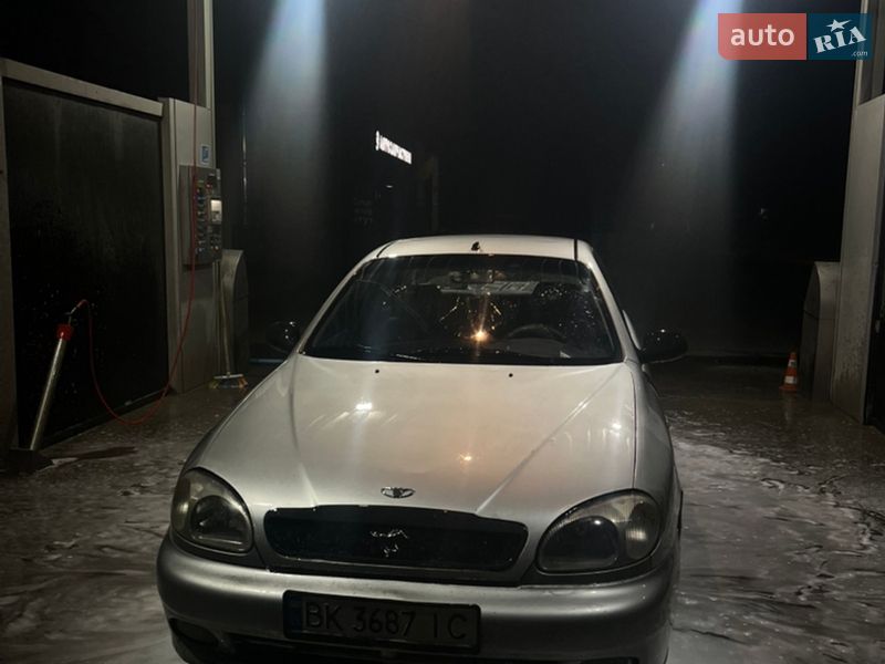 Седан Daewoo Sens 2003 в Горохові