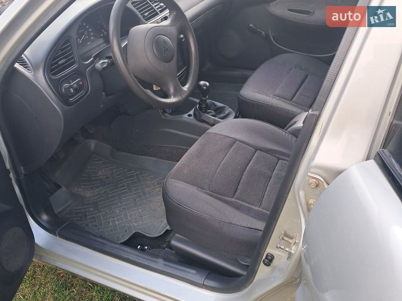 Седан Daewoo Sens 2005 в Сумах