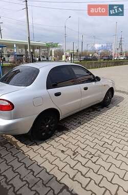 Седан Daewoo Sens 2003 в Чернівцях