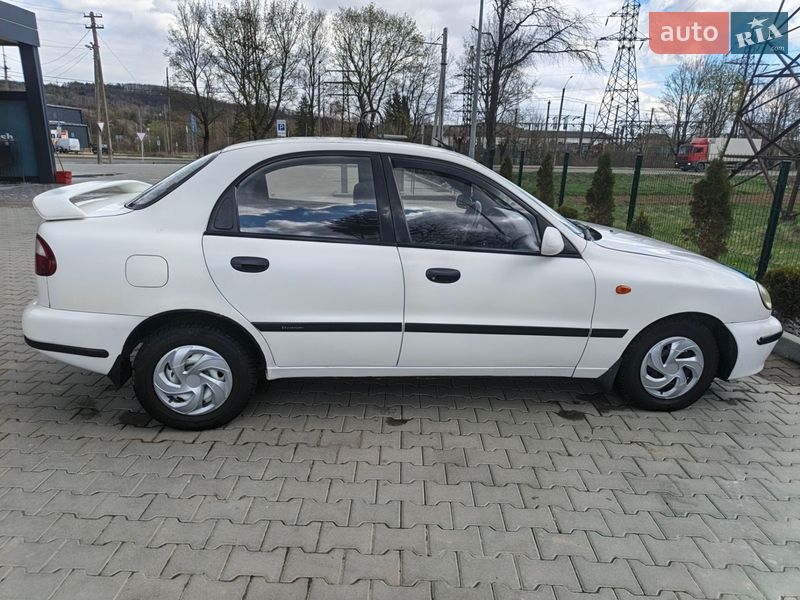 Седан Daewoo Sens 2003 в Старому Самборі